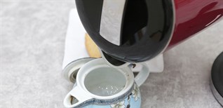 Mẹo dùng bình đun siêu tốc tiết kiệm điện