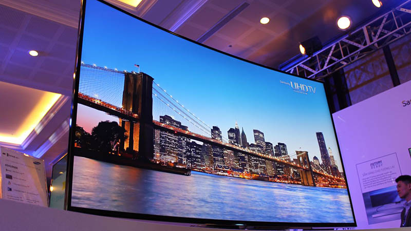 Samsung sẽ cho ra mắt màn hình OLED lớn trong năm nay