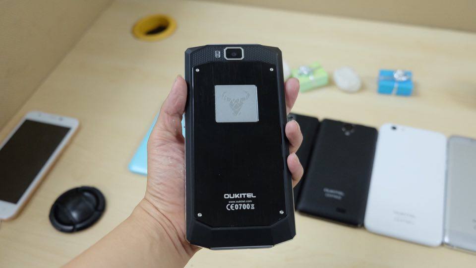 OUKITEL K10000: 2 OUKITEL K10000: 2