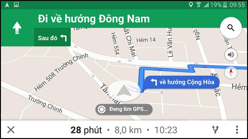 Bạn có thể sử dụng giọng nói Tiếng Việt trên Google Maps để dẫn đường thoải mái mà không lo lạc đường. Trải nghiệm đi đến địa điểm mong muốn một cách dễ dàng với tính năng này.