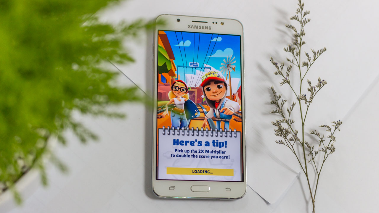 Đánh giá Galaxy J7 2016