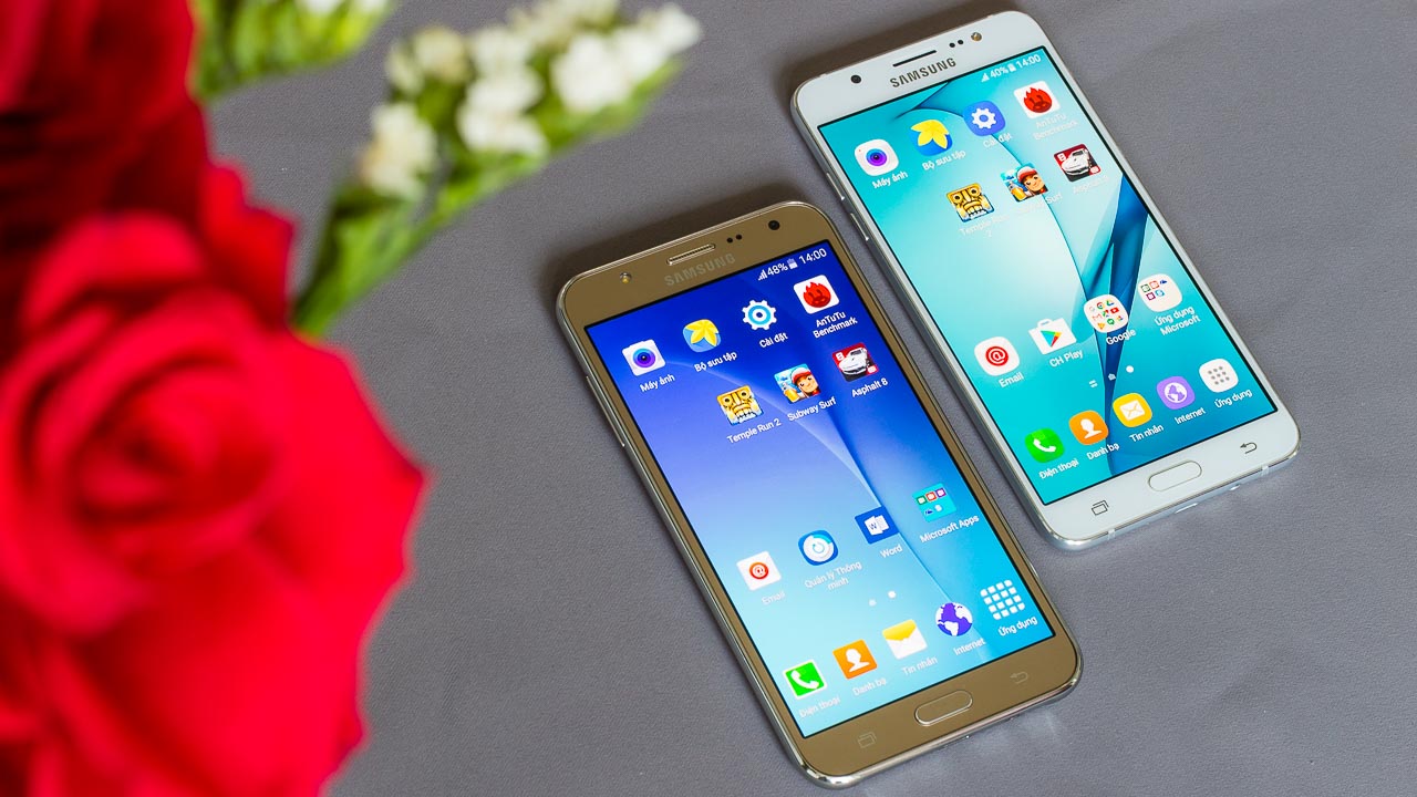So sánh Galaxy J7 (6) và Galaxy J7 So sánh Galaxy J7 (6) và Galaxy J7