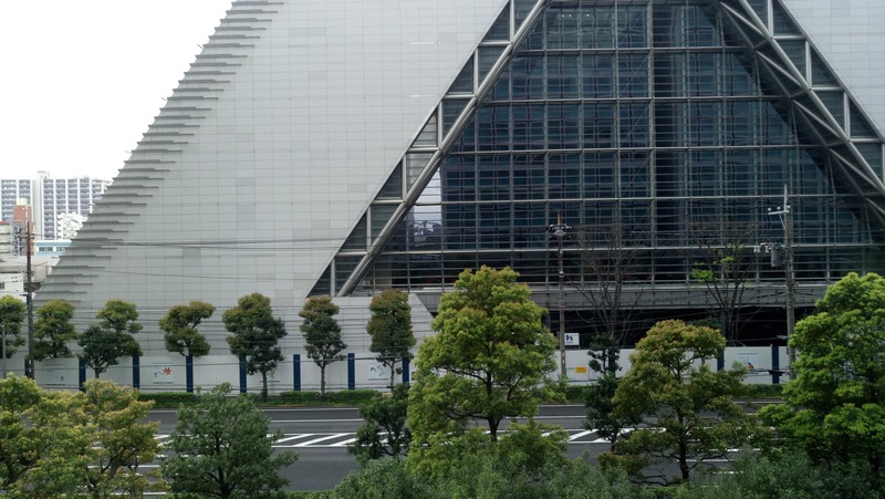 Bức ảnh chụp thử bằng camera sau Bức ảnh chụp thử bằng camera sau