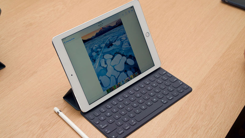 iPad Pro 9.7 biến thành 