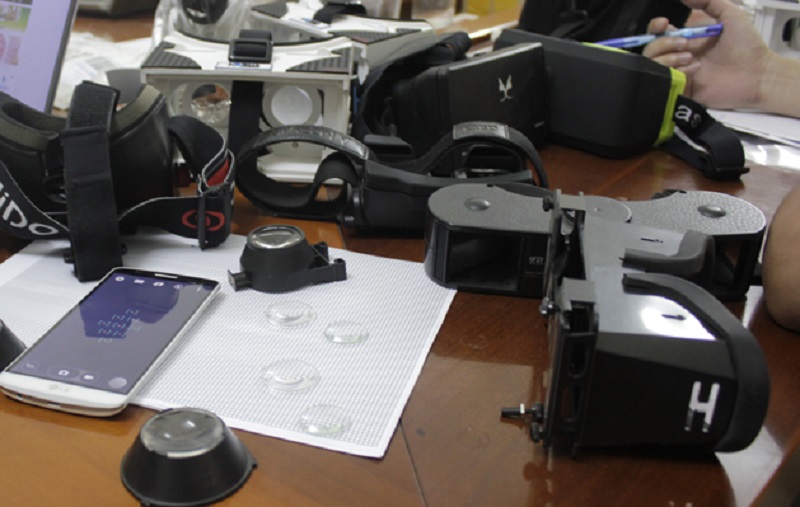 kinh-thuc-te-ao-vr-glass Một thiết bị thực tế ảo VR