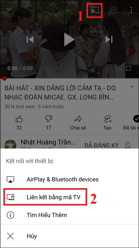 bạn mở video muốn xem và nhấp chọn biểu tượng T-cast trên video để phát lên tivi.