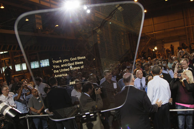 Công nghệ hỗ trợ ông Obama diễn thuyết không cần nhìn giấy