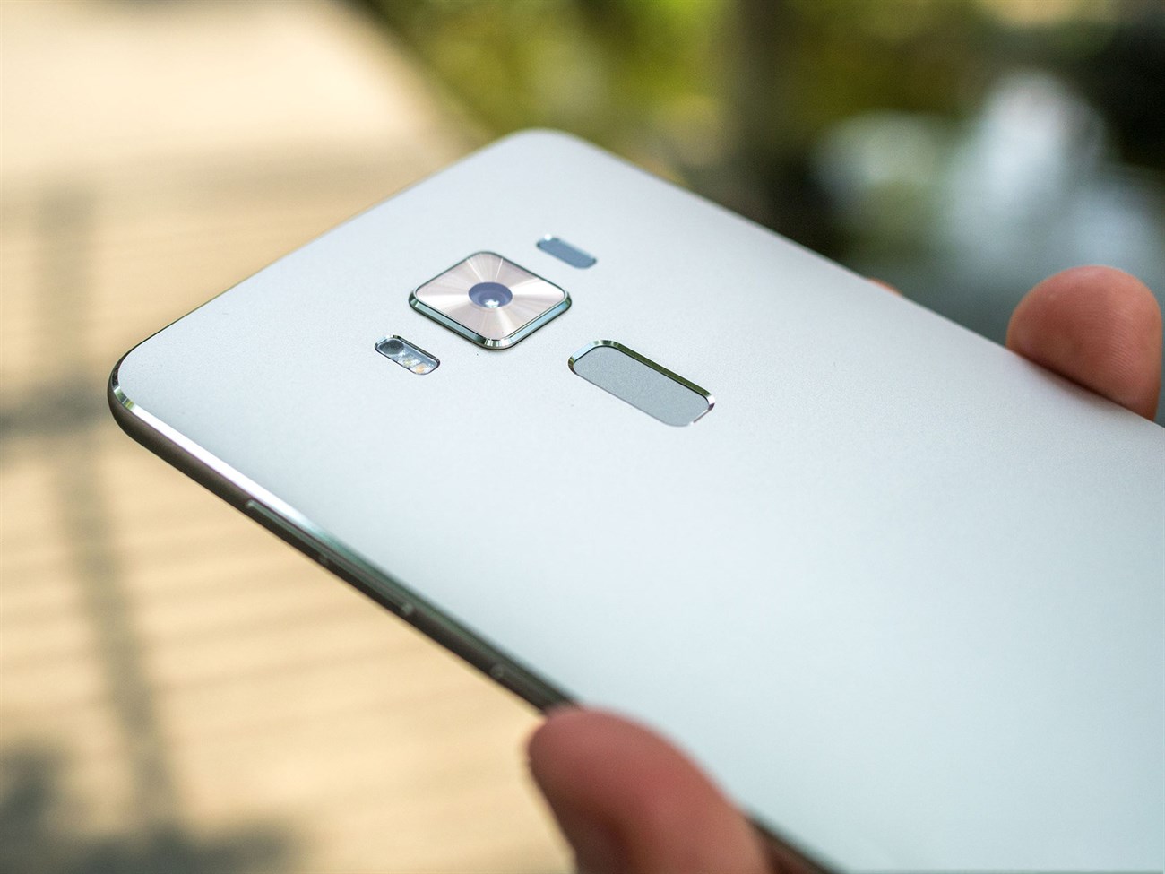 Asus Zenfone 3 Deluxe