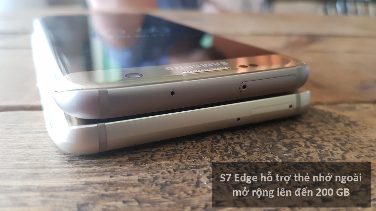 S7 Edge hỗ trợ thẻ nhớ ngoài mở rộng