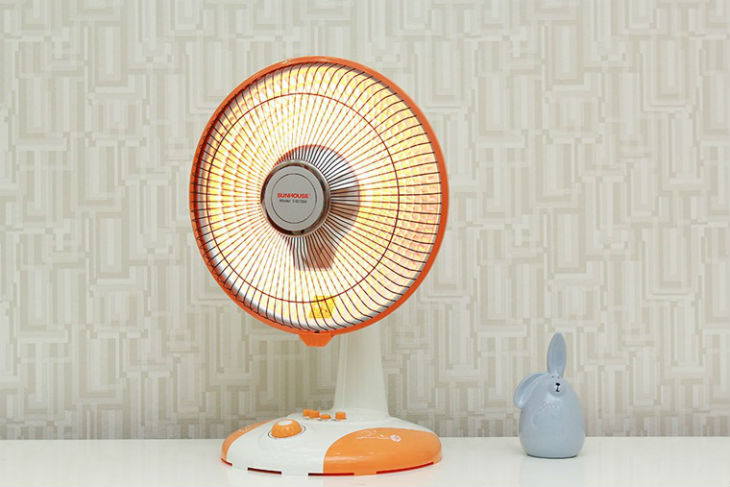 Quạt sưởi đèn halogen có cấu tạo đơn giản, dễ sử dụng Quạt sưởi đèn halogen có cấu tạo đơn giản, dễ sử dụng