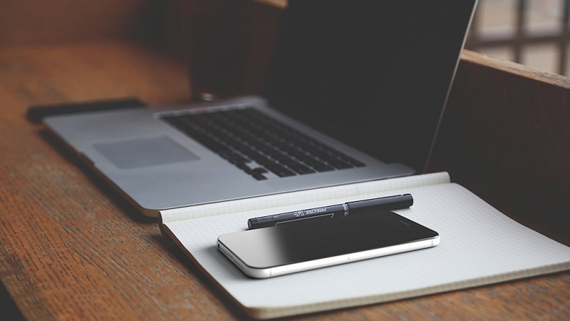 iPhone7 iPhone 7 lộ ảnh thực tế mặt trước với phím Home cảm ứng