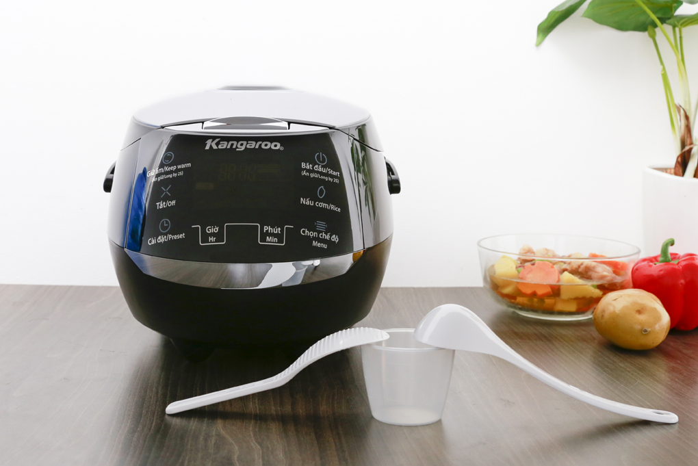 What is an electronic rice cooker? Should I buy an electronic rice cooker?