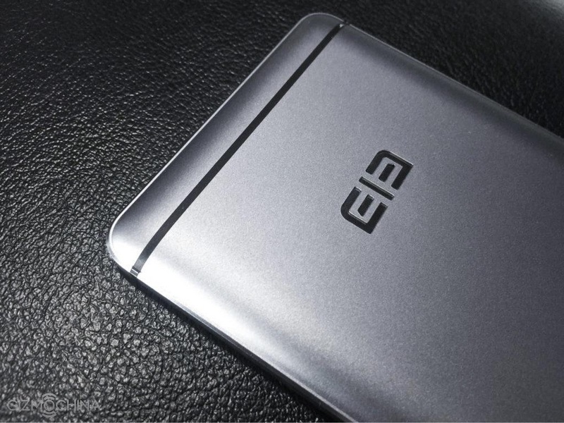 Đối thủ của Galaxy S7 Edge xuất hiện, giá chỉ hơn 5 triệu Đối thủ của Galaxy S7 Edge xuất hiện, giá chỉ hơn 5 triệu