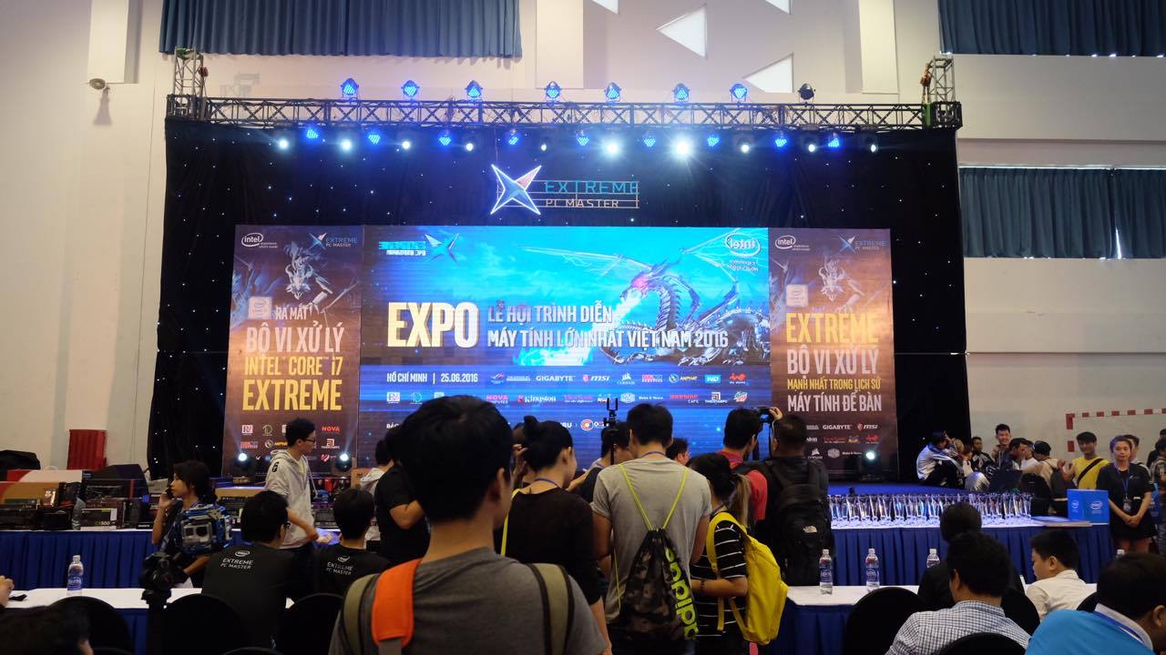 Intel ra mắt cpu Core i7 cho PC mạnh nhất hiện nay tại Lễ hội trình diễn máy tính lớn nhất VN