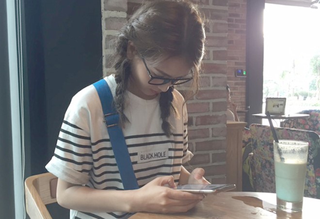 Cô gái kể lại quá trình theo dấu tên trộm túi xách trên đường phố Hà Nội Cô gái kể lại quá trình theo dấu tên trộm túi xách trên đường phố Hà Nội