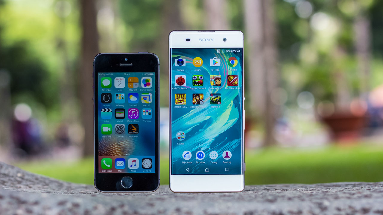 iPhone 5s vs Xperia Xa iPhone 5s vs Xperia Xa