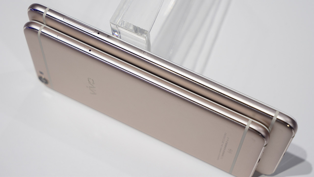 Vivo X7, X7 Plus Vivo X7, X7 Plus