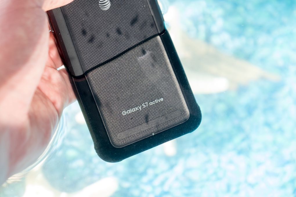 Galaxy S7 Active Galaxy S7 Active