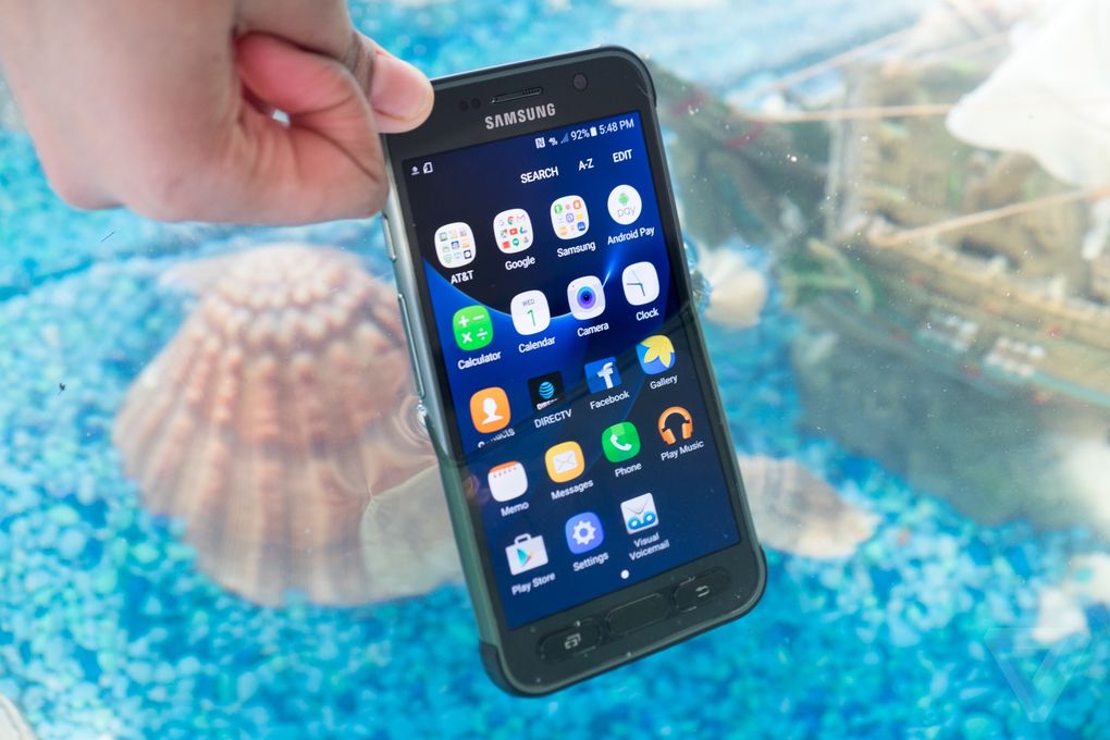 S7 Active S7 Active