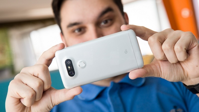 Smartphone cao cấp G5 là một thất bại của LG Smartphone cao cấp G5 là một thất bại của LG