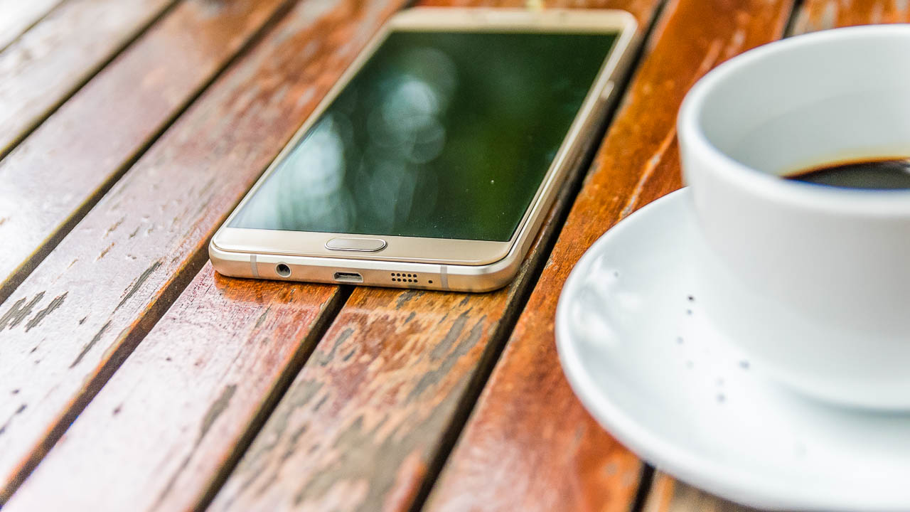 galaxya9pro1 galaxya9pro1