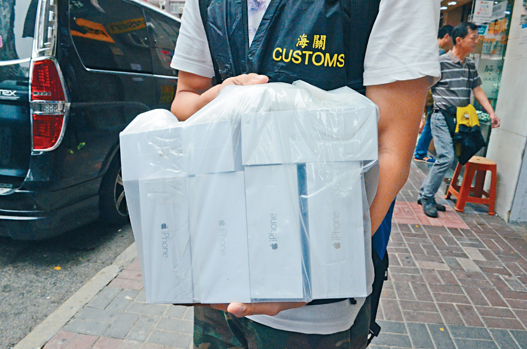 Các đơn hàng smartphone giảm là nguyên nhân gây ra tình trạng này