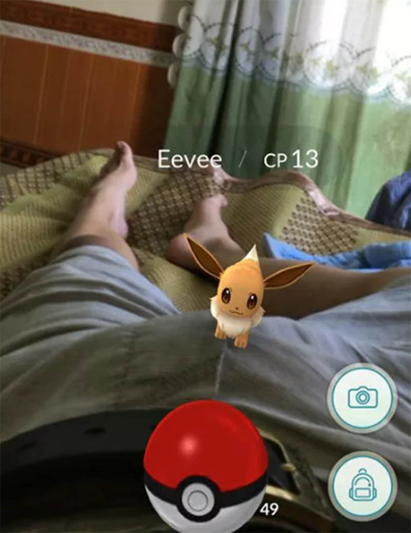 Xuất hiện ở nơi nhạy cảm Xuất hiện ở nơi nhạy cảm