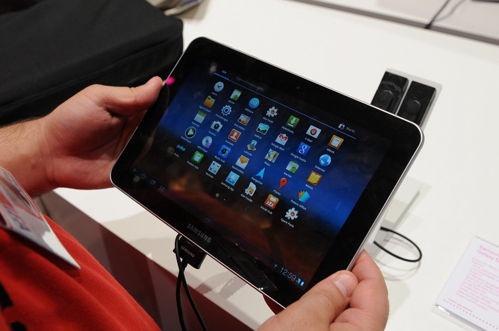 Samsung Galaxy Tab 8.9 tại IFA 2011 Samsung Galaxy Tab 8.9 tại IFA 2011