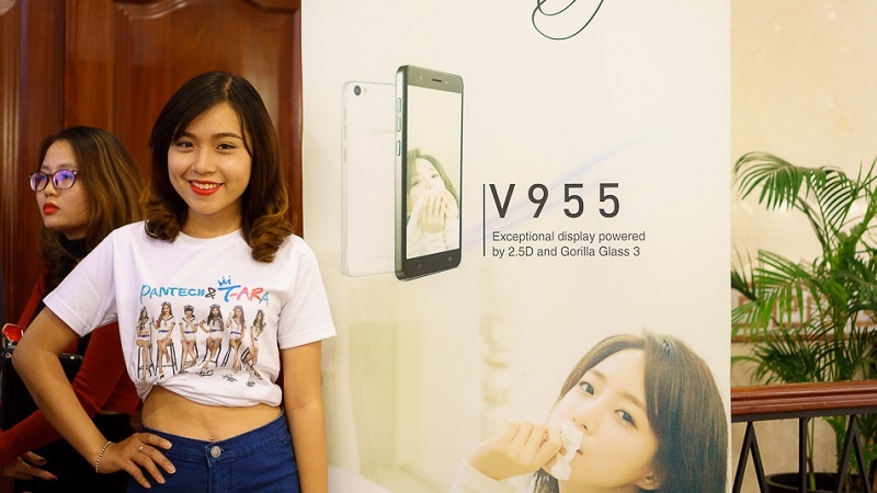 Pantech V950 và V955