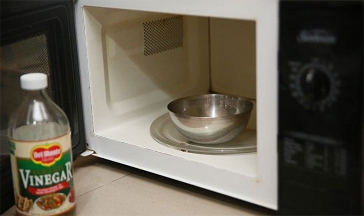 10 điều cấm kị khi sử dụng lò vi sóng