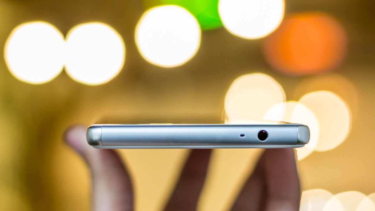 Xperia XA Ultra Xperia XA Ultra