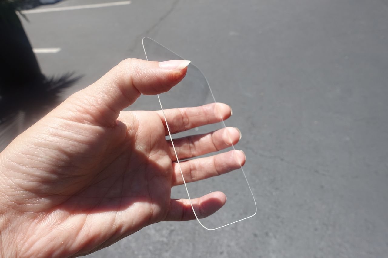Gorilla Glass 5 ra mắt, smartphone rơi từ độ cao 1.6 mét vô tư Gorilla Glass 5 ra mắt, smartphone rơi từ độ cao 1.6 mét vô tư