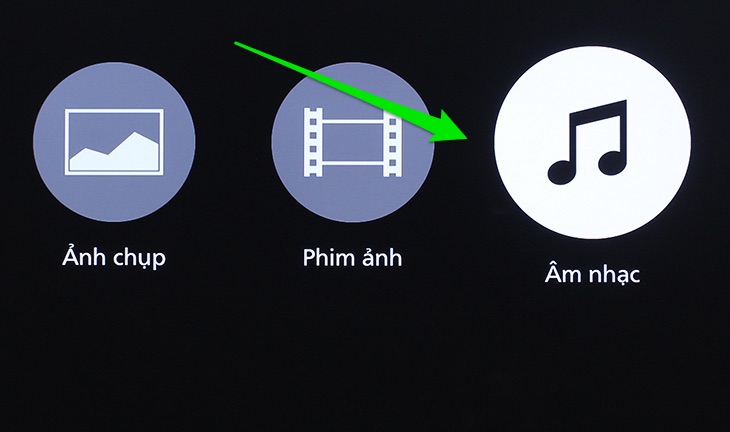 Cách xem phim, nghe nhạc, xem ảnh trong USB trên Smart tivi Panasonic giao diện Firefox > Chọn Âm nhạc