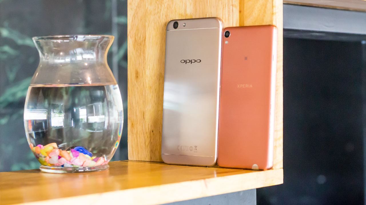 OPPO F1s - Xperia XA
