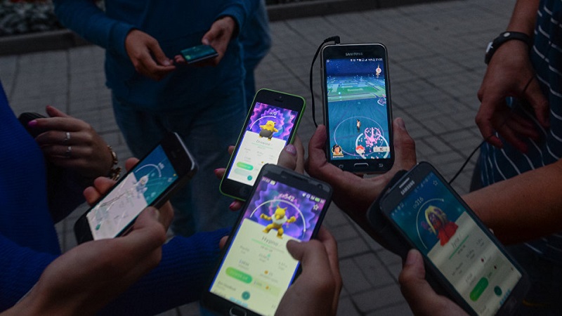 Game thực tế ảo Pokemon Go đang tạo nên cơn sốt trong giới trẻ Việt Nam