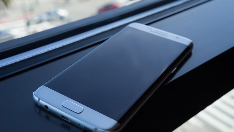 Samsung Galaxy S7 Edge 64G | Xách tay hàn quốc 100% giá rẻ nhất