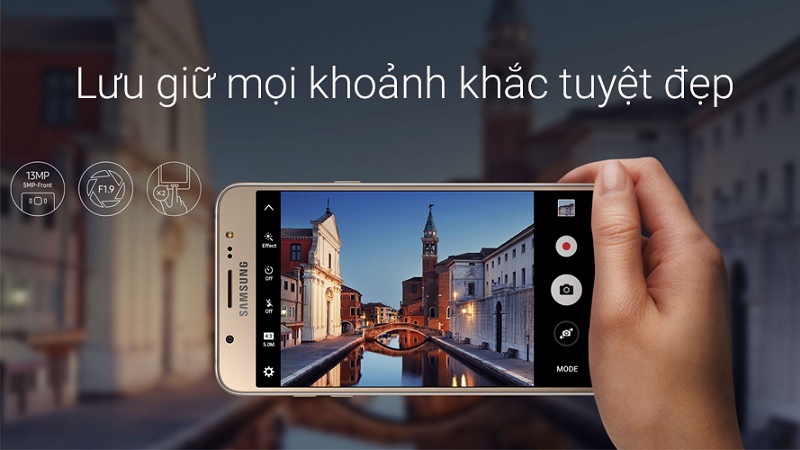 Galaxy J7 2016 đang được giảm giá mạnh đấy Galaxy J7 2016 đang được giảm giá mạnh đấy
