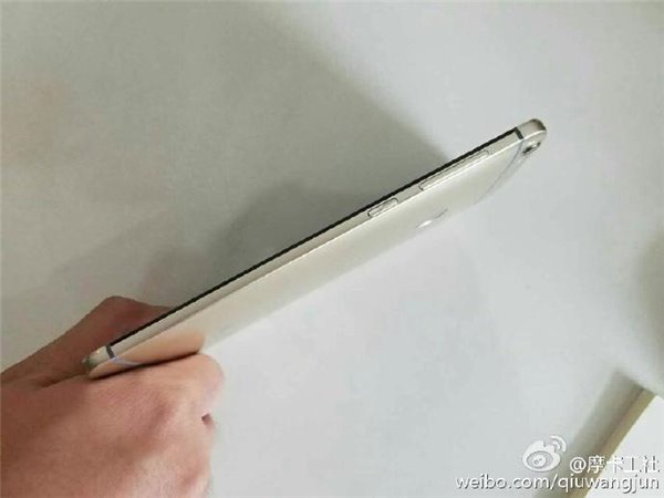 Rò rỉ hình ảnh của LeEco Le 2S Pro, đi kèm Snapdragon 820 Rò rỉ hình ảnh của LeEco Le 2S Pro, đi kèm Snapdragon 820