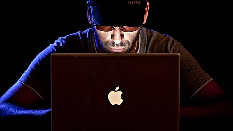 apple-hacker apple-hacker