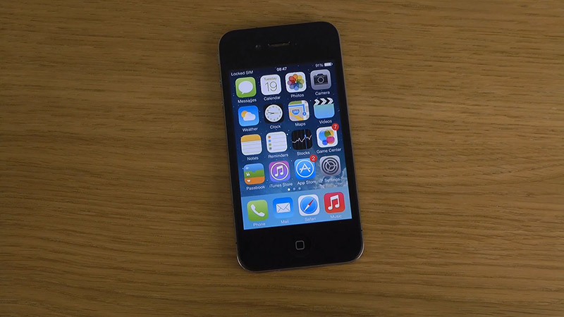 iPhone 4 iPhone 4
