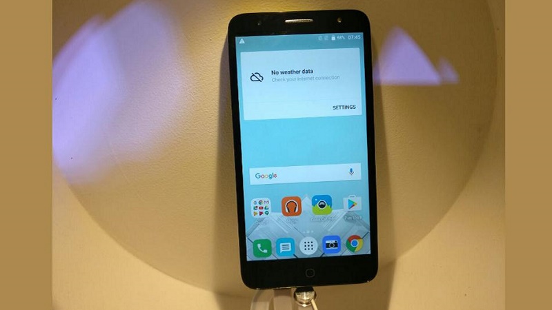 Rò rỉ smartphone sở hữu 2 camera kép của TCL Rò rỉ smartphone sở hữu 2 camera kép của TCL