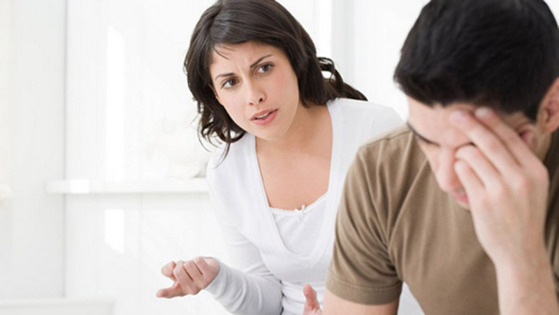 Phải chăng chúng ta luôn thích đổ lỗi cho một yếu tố thứ ba?