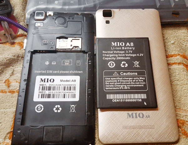 Chiếc MIQ A8 tương tự với chiếc điện thoại của nạn nhân Chiếc MIQ A8 tương tự với chiếc điện thoại của nạn nhân