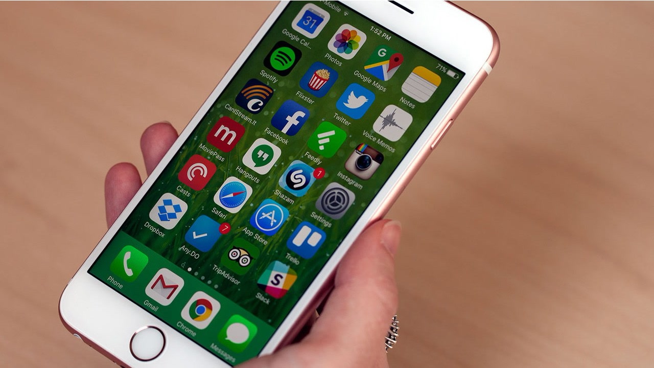 iPhone iPhone