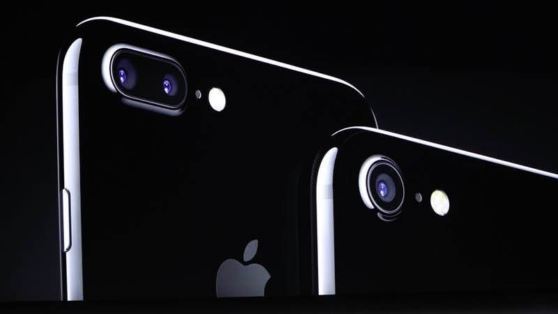 Camera chính là điểm khác biệt nhất trên iPhone 7 và iPhone 7 Plus Camera chính là điểm khác biệt nhất trên iPhone 7 và iPhone 7 Plus