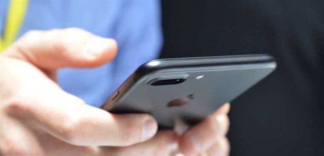 Pin iPhone 7 dùng được bao lâu?