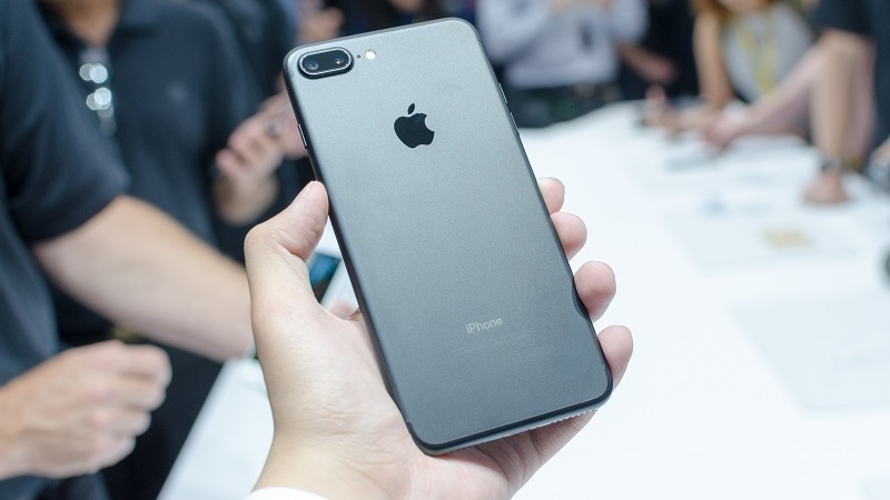 Người dùng Việt thảo luận về tính năng nào nhiều nhất trên iPhone 7?