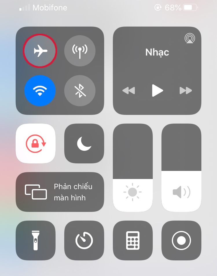 Turn on airplane mode in weak signal areas