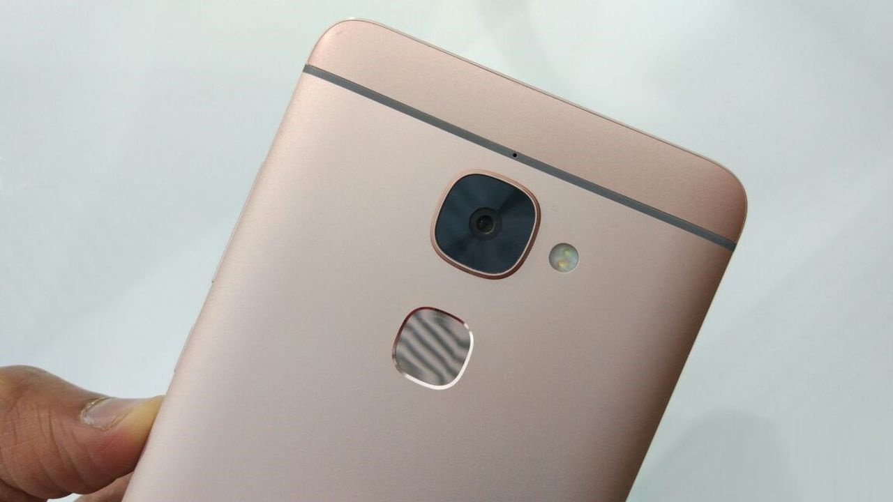 Smartphone RAM 8 GB, chip Snapdragon 821 xuất hiện thật rồi