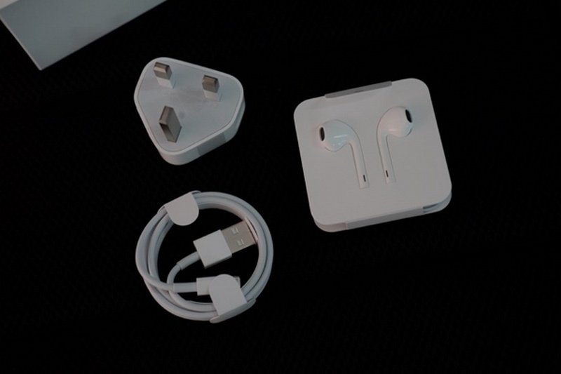 iPhone 7 Plus bản thương mại về VN với giá ngất ngưỡng iPhone 7 Plus bản thương mại về VN với giá ngất ngưỡng